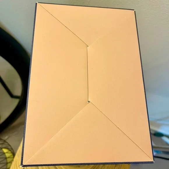 Pop Mart Labubu Fall in Wild Big Doll - Picture 9 of 16